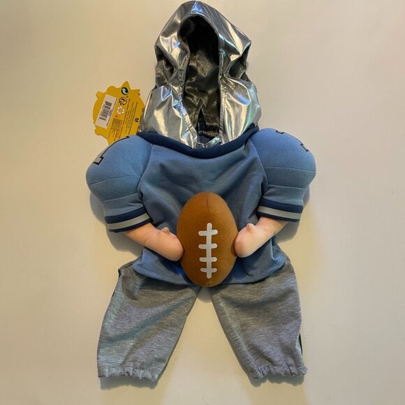 Dog American Football Player Costume for Halloween - Picture 1 of 12